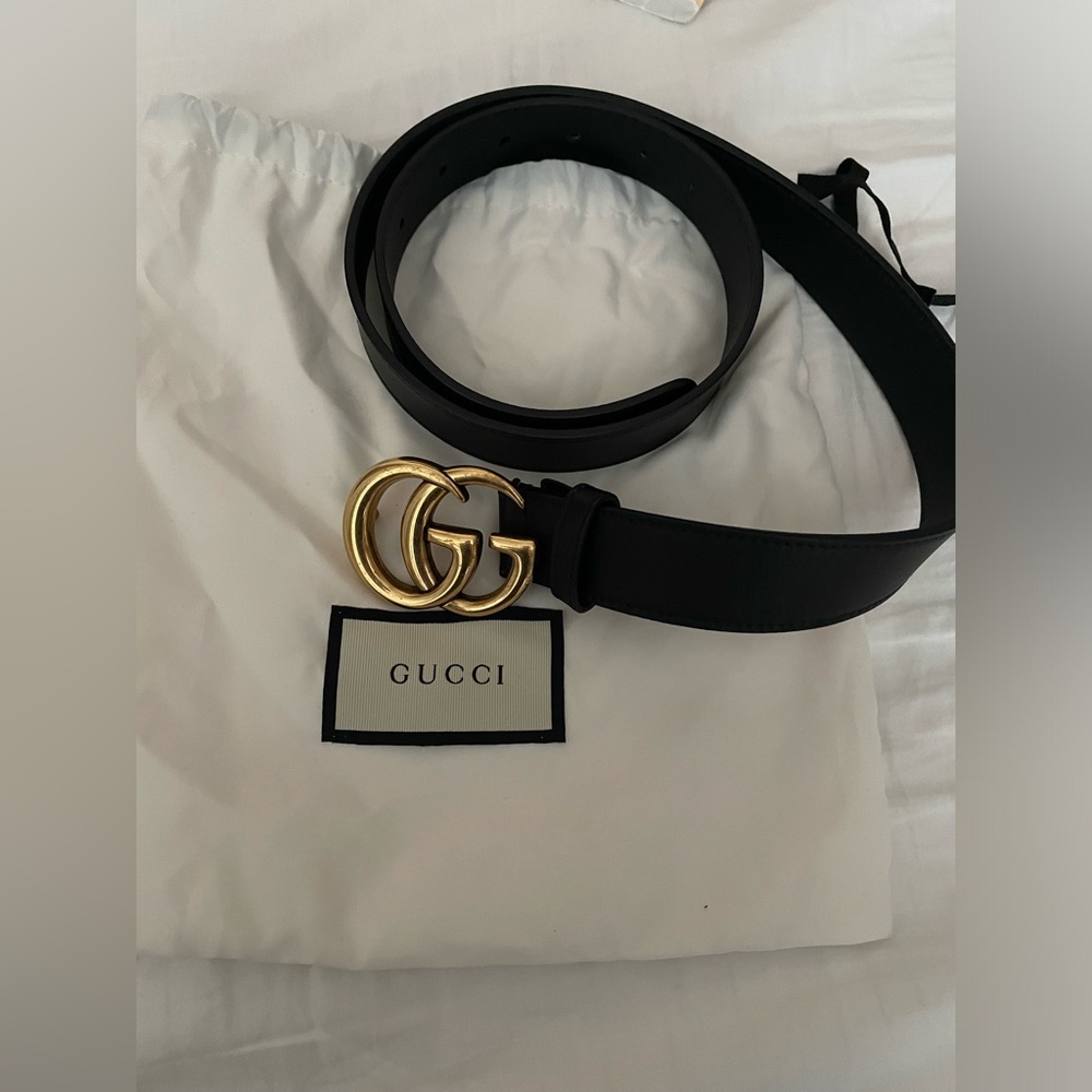 Gucci Black Leather Belt with Gold Double G Buckle